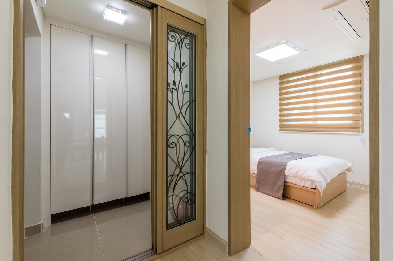 Home Fourest Residence Hotel Okpo Geoje Zewnętrze zdjęcie